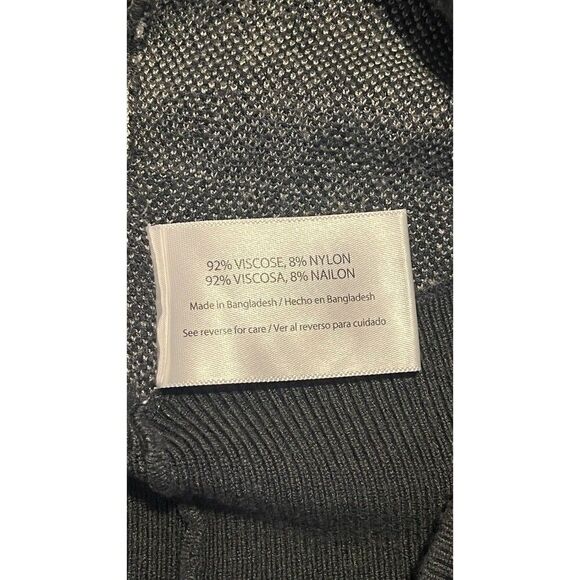 Isaac Mizrahi Leopard Print Sweater Women’s Size Small Crew Neck - Picture 5 of 5